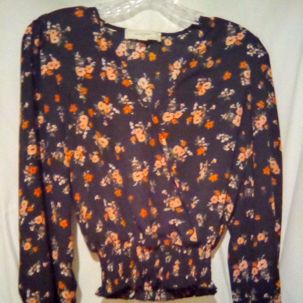Xs wrap blouse
